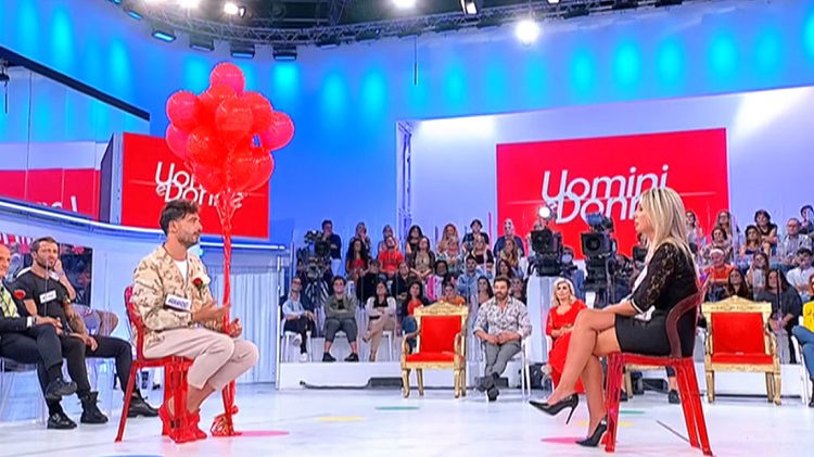 ‘Uomini e Donne’: l’opinione di Isa sulla puntata del 8/10/20 preview