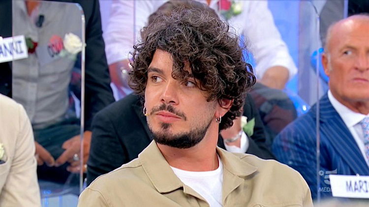 ‘Uomini e Donne’, Gianluca De Matteis parla del suo abbandono e di come sono andate le cose con le sue corteggiatrici (e con Lucrezia Comanducci) article-post