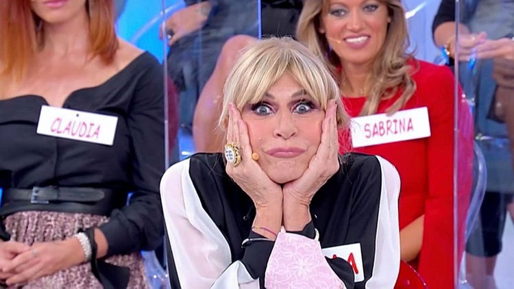 ‘Uomini e Donne’: l’opinione di Isa sulla puntata del 21/10/20 preview