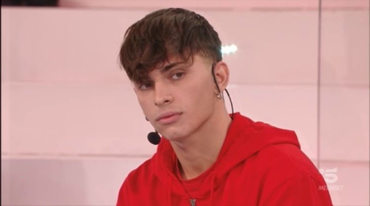 ‘Amici 20’, puntata del 28/11/20: il cantante Deddy vince la sfida e prende il posto di Giulio Musca, giudizio sospeso per Arianna Gianfelici preview