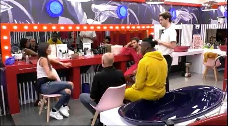 ‘Gf Vip 5’, nuova lite tra Elisabetta Gregoraci e Pierpaolo Pretelli che decidono di mettere uno stop alla loro relazione preview