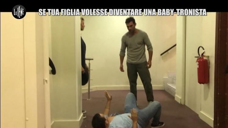 Francesco Arca, lo scherzo de ‘Le Iene’ all’ex tronista finisce male: ecco cos’è successo! (Video) article-post