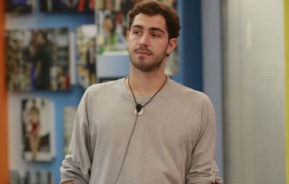 ‘Gf Vip 5’, Tommaso Zorzi ospite di Gabriele Parpiglia a ‘Seconda Vita’ rivela: “Sono andato con ragazze pur sapendo di non essere eterosessuale” preview