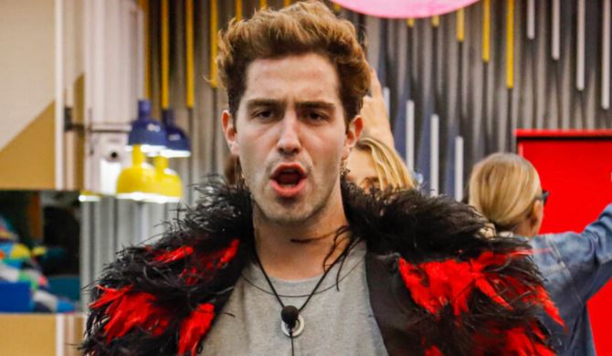 ‘Gf Vip 5’, ma quale Claudio Sona: ecco gli indizi di Gabriele Parpiglia sulla new entry destinata a incuriosire Tommaso Zorzi! preview