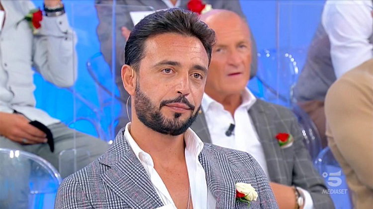 Trono over, Armando Incarnato è apparso nella prima puntata della quarta stagione di Gomorra (Foto) article-post