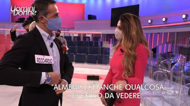 ‘Uomini e Donne’: l’opinione di Chia sulla puntata del 25/11/20 preview