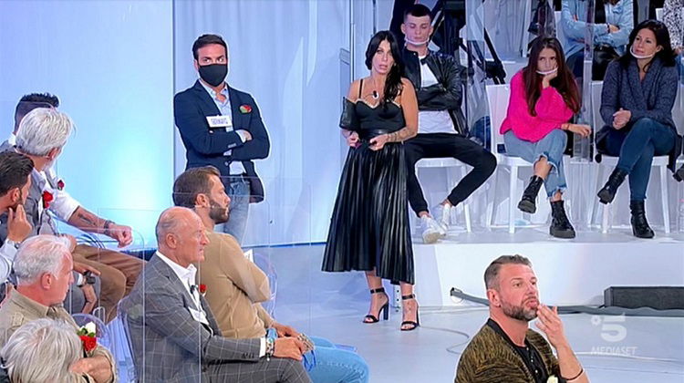 ‘Uomini e Donne’: l’opinione di Chia sulla puntata del 2/11/20 article-post