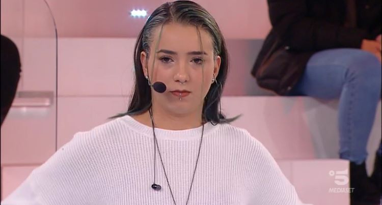 ‘Amici 20’, puntata del 5/12/20: Kika vince la sfida e rimane nella scuola, volano stracci tra Anna Pettinelli e Rudy Zerbi e per Arianna Gianfelici giudizio ancora sospeso article-post