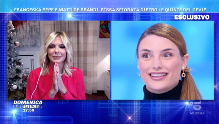 ‘Domenica Live’, Franceska Pepe e Matilde Brandi fanno (finalmente) chiarezza sulla presunta rissa nel backstage del ‘Gf Vip 5’ preview
