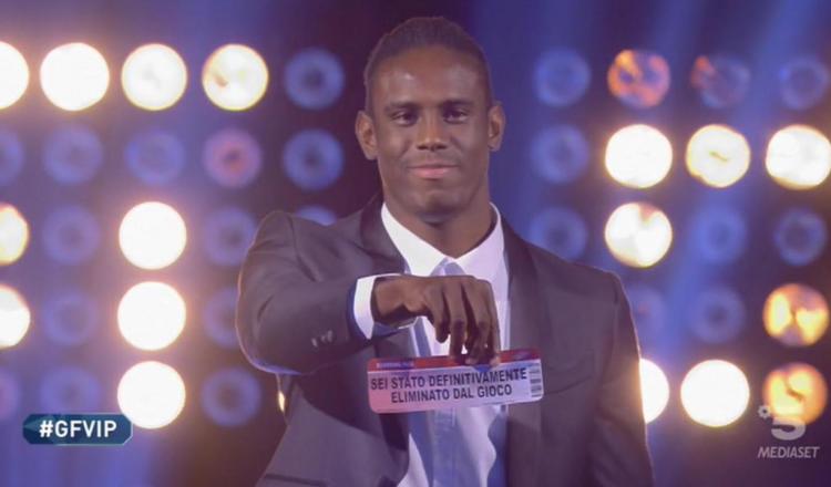 ‘Gf Vip 5’, ventiduesima puntata: grande ritorno per Cristiano Malgioglio nella Casa, acceso scontro tra Elisabetta Gregoraci e Giulia Salemi, eliminato Enock Barwuah. In nomination vanno… preview