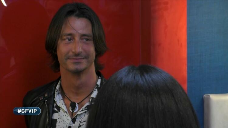 ‘Gf Vip 5’ contro ‘The Voice Senior’: la prima sfida di ascolti tra Alfonso Signorini e Antonella Clerici ha un esito inatteso! article-post