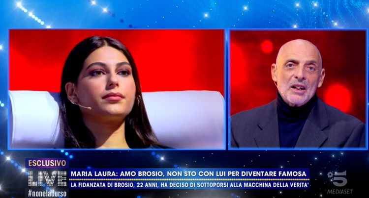 Live – Non è la D’Urso, Paolo Brosio ascolta (finalmente) l’audio “compromettente” sulla fidanzata Marialaura De Vitis, poi lei si sottopone alla macchina della verità e… preview