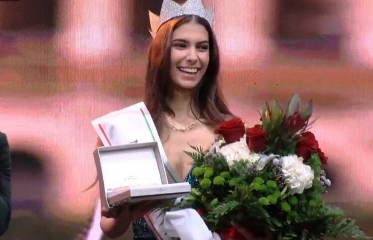 ‘Miss Italia 2020’ è Martina Sambucini!