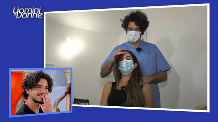 ‘Uomini e Donne’: l’opinione di Isa sulla puntata del 2/12/20 preview