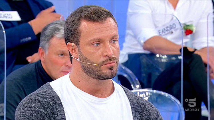 Uomini e Donne, Michele Dentice spiega i veri motivi per cui ha lasciato il programma article-post