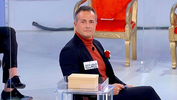 ‘Uomini e Donne’: l’opinione di Isa sulla puntata del 16/12/20 preview