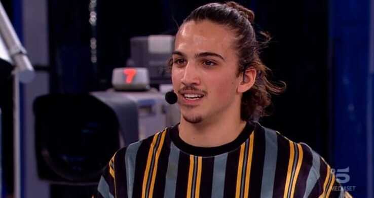 ‘Amici 20’, Riccardo Guarnaccia è fidanzato con Rosa Di Grazia? preview