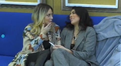 ‘Gf Vip 5’, Giulia Salemi e la confessione hot a Stefania Orlando: “Vorrei baciarti” (Video)