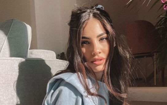 Giulia De Lellis rivela con quale dei suoi ex fidanzati non è rimasta in buoni rapporti e sulla sua partecipazione al ‘Gf Vip’ confessa: “È stato un incubo” preview