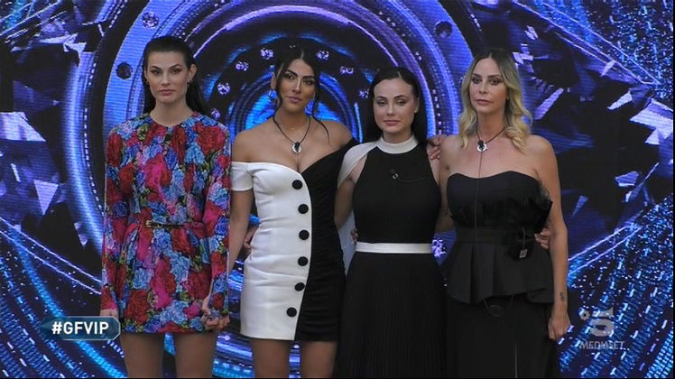 ‘Gf Vip 5’, Alfonso Signorini battuto dalla concorrenza: ecco i dati d’ascolto della trentatreesima puntata! preview