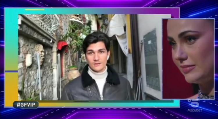 ‘Gf Vip 5’, la reazione di Rosalinda Cannavò dopo il video del fidanzato Giuliano Condorelli: “Non sto dicendo che non sono innamorata, però…” preview