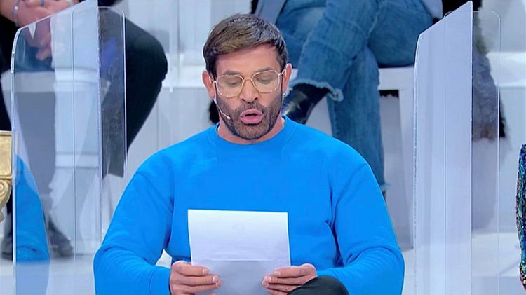 ‘Uomini e Donne’: l’opinione di Isa sulla puntata del 28/01/21 preview