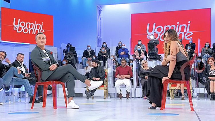 ‘Uomini e Donne’: l’opinione di Chia sulla puntata del 25/01/21 preview