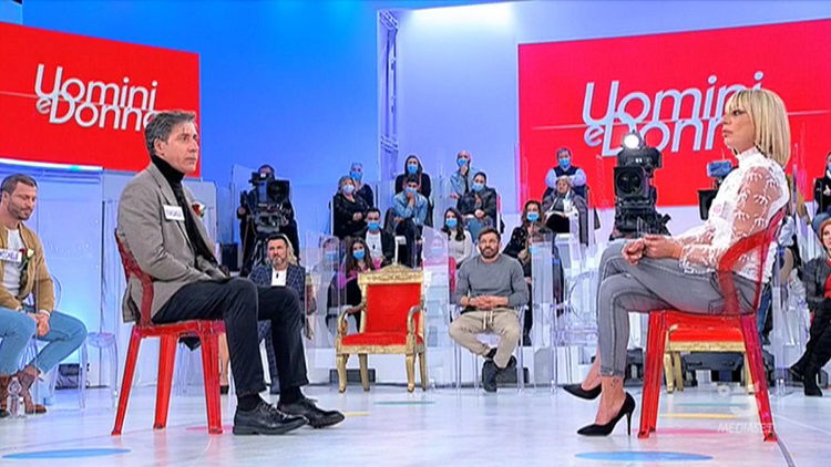 ‘Uomini e Donne’: l’opinione di Chia sulla puntata dell’8/01/21 preview