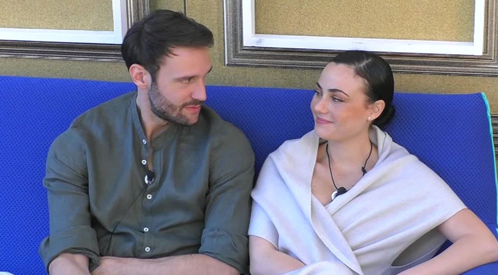 Gf Vip 5, Rosalinda Cannavò scrive una lettera ad Andrea Zenga, mentre lui agli altri inquilini ammette che… article-post