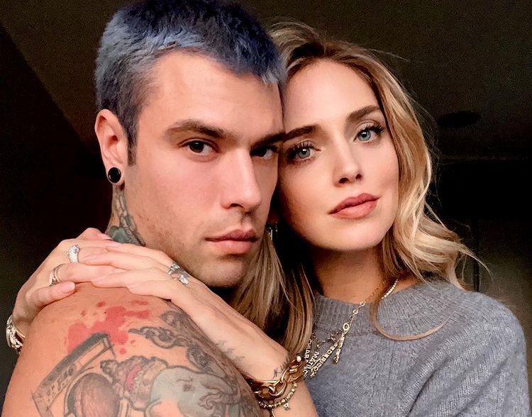 Fedez pubblica una storia dedicata a Chiara Ferragni ma poi cancella tutto preview