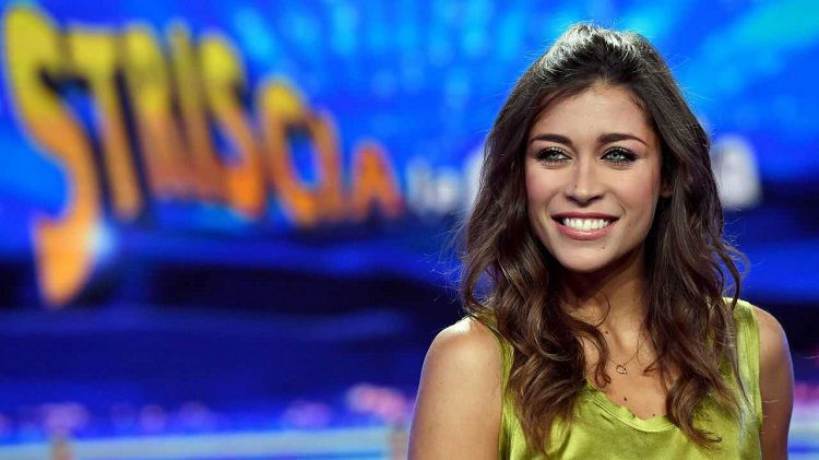 ‘Striscia la Notizia’, l’ex velina Ludovica Frasca pronta alle nozze pubblica sui social il video con la proposta di matrimonio! preview