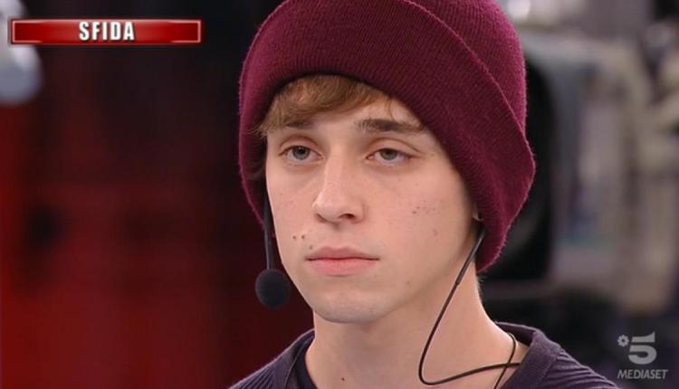 ‘Amici 20’, puntata del 06/02/2021: Evandro perde la sfida e viene eliminato, Esa si salva ma è accesa la polemica tra Rudy Zerbi e Anna Pettinelli preview