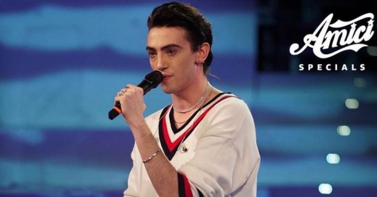 Amici Specials, Michele Bravi duetta con Samuele Barbetta: un mix di emozioni travolge gli allievi del talent preview