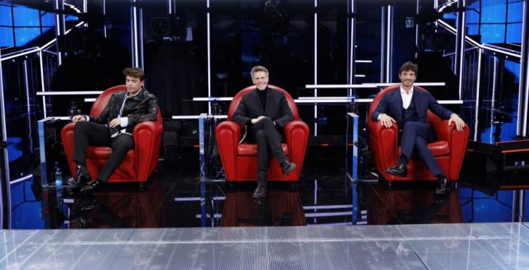 Amici 20, Stefano De Martino, Stash Fiordispino ed Emanuele Filiberto di Savoia sono i tre giudici del serale! preview