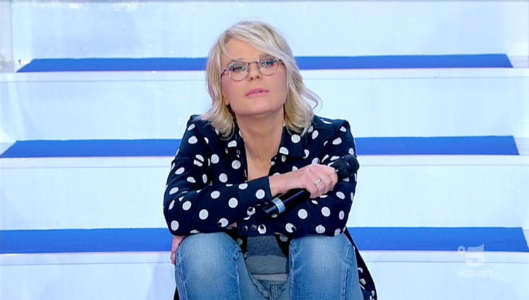 Uomini e Donne e Amici giovedì non andranno in onda: ecco perché preview