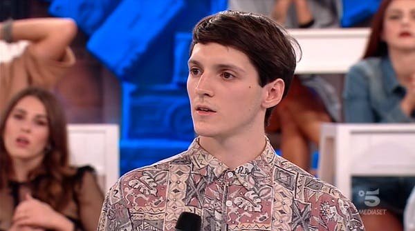 Amici 20, il papà di Samuele Barbetta difende il ballerino dalle critiche: “Mi vergogno per voi”