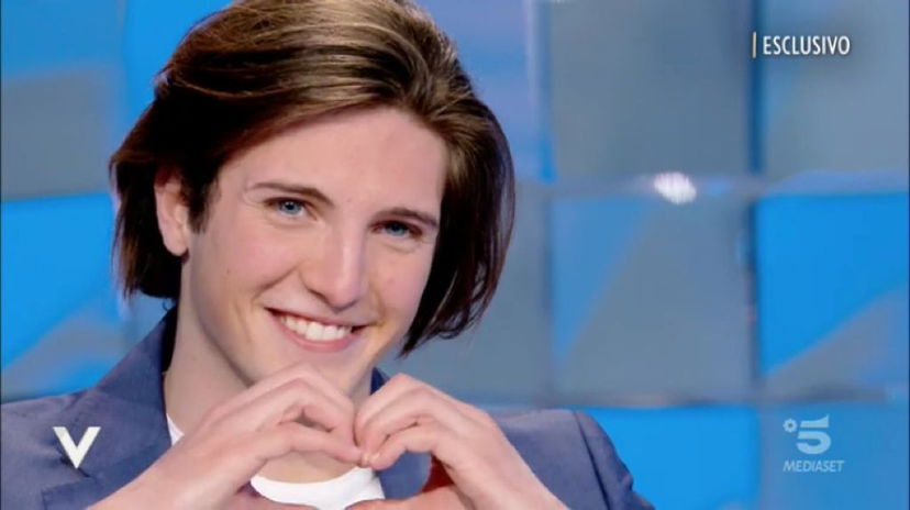 Amici 20, Tommaso Stanzani ospite a Verissimo riceve una bellissima (e importante) sorpresa! preview