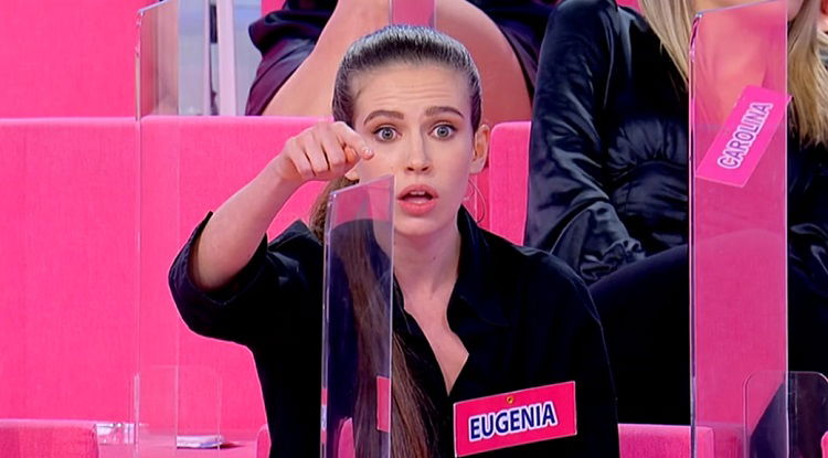 Uomini e Donne: l’opinione di Isa sulla puntata del 6/04/21 preview