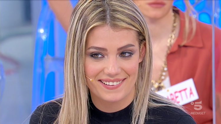 Uomini e Donne: l’opinione di Chia sulla puntata del 12/04/21 preview