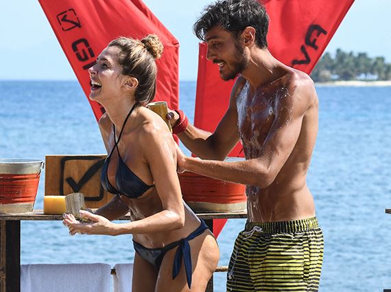 Isola 15, protesi ai glutei per Manuela Ferrera? Arriva la piccata replica della naufraga preview
