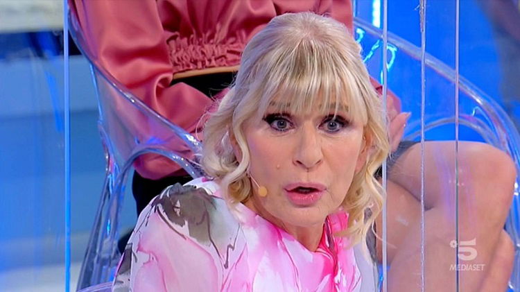 Uomini e Donne, spunta una foto che non farà piacere a Gemma Galgani (e c’entra Giorgio Manetti!) preview