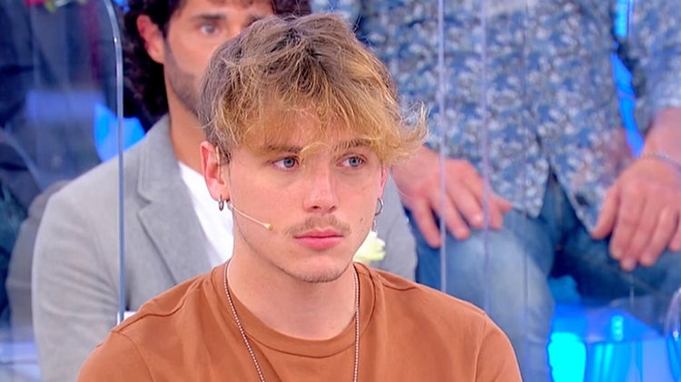 Uomini e Donne: l’opinione di Isa sulla puntata del 4/05/21 preview