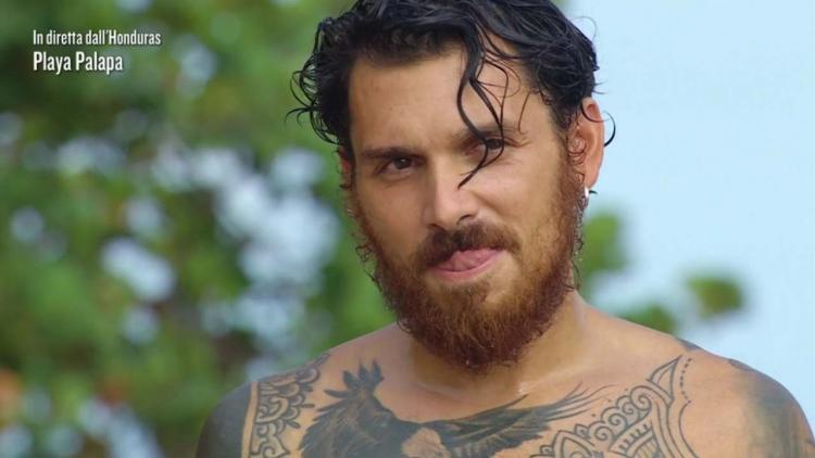 Isola 15, Emanuela Tittocchia rivela: “Il mio ideale di uomo era Andrea Cerioli, ma…” preview