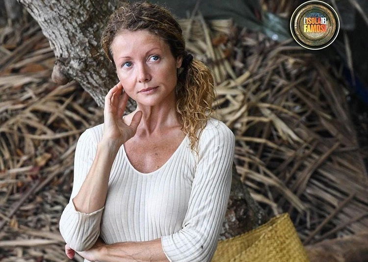 Isola 15, Angela Melillo risponde alle stoccate di Vera Gemma e svela se si è chiarita con Tommaso Zorzi preview