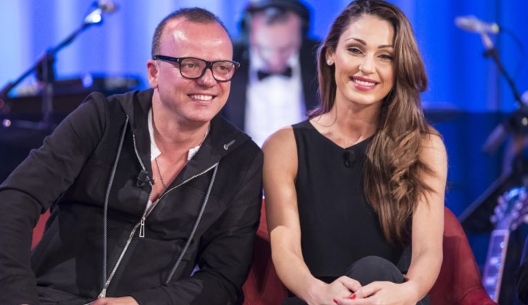Anna Tatangelo torna a parlare di Gigi D’Alessio: “Della nostra vita insieme non mi manca nulla” preview