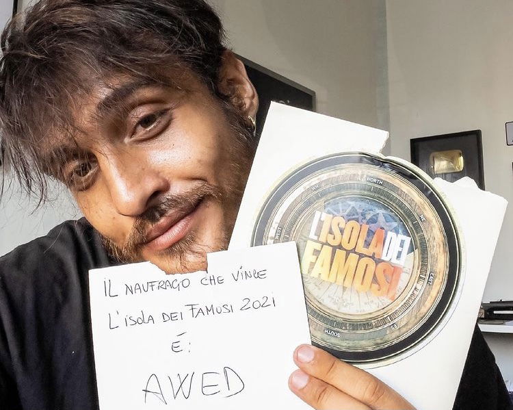 Isola 15, Awed rivela per quale naufraga ha provato un vero interesse e replica alle voci di un flirt con la figlia di un famoso calciatore preview