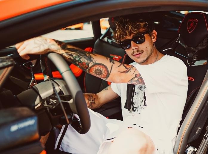 Uomini e Donne, Giacomo Czerny rivela per chi tifava ad Amici 20 preview