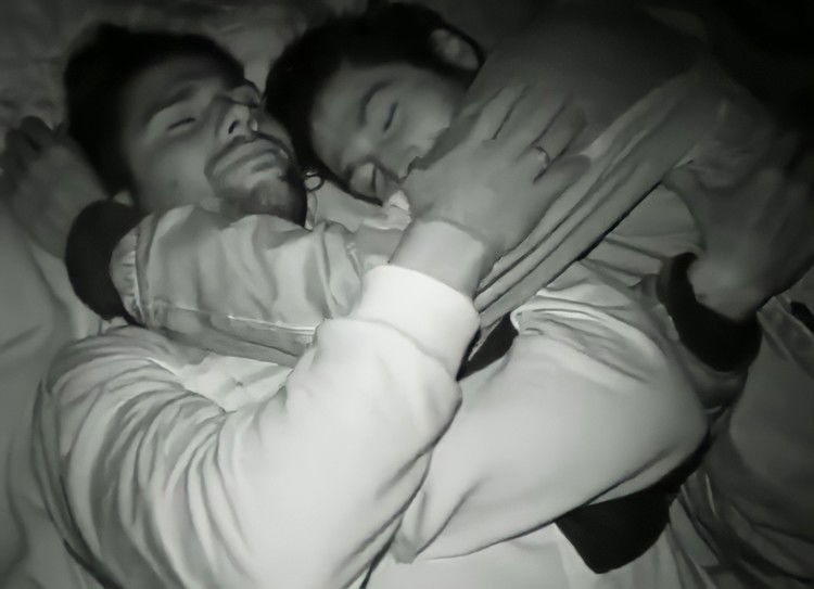 Supervivientes, Luca Onestini vola in Honduras e fa una sorpresa a Gianmarco preview