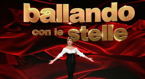 Ballando con le Stelle, professionista dell’edizione in corso è diventato papà per la prima volta: il nome scelto per il piccolo preview