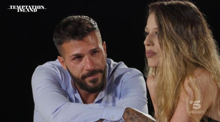 Temptation Island 9, finale inaspettato per il falò di confronto tra Federico Rasa e Floriana Angelica! preview